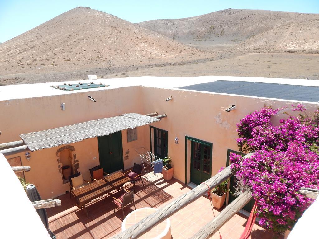 Penzion La Casa Caldera Femés Exteriér fotografie